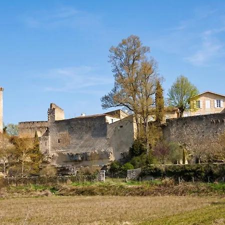 Small With Authentic Charm * Baurech